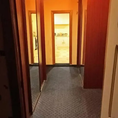 Eirforce1 Apartment *